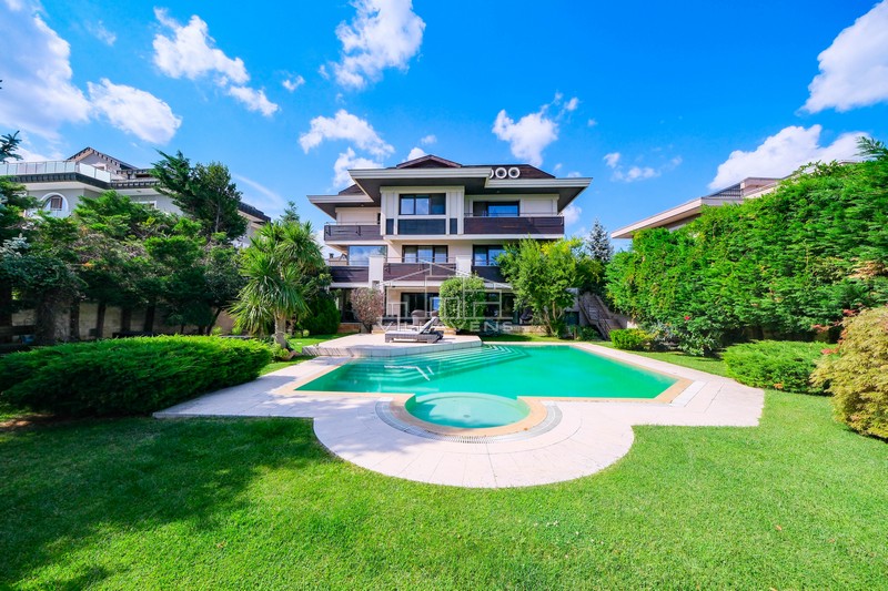 ACARKENT'iN EN PRESTiJLi SOKAĞINDA SATILIK ViLLA