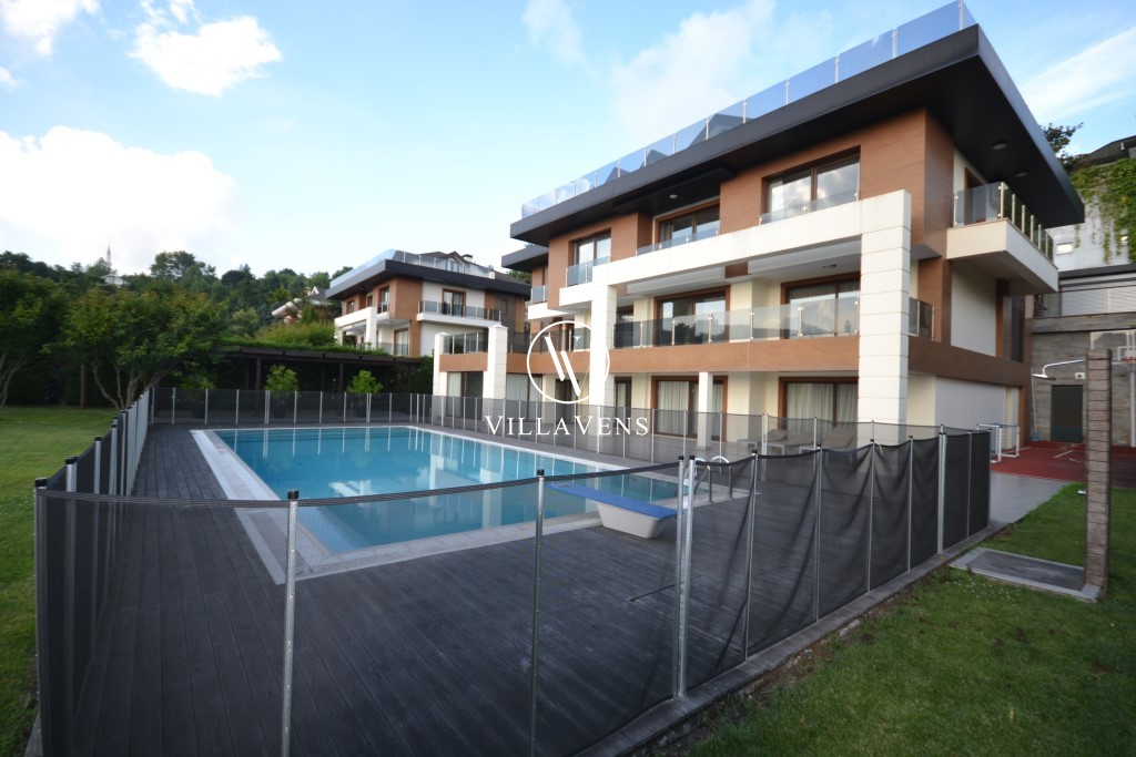 Villavens'ten Acarkent Kiralık Büyük Modern A Tipi Villa